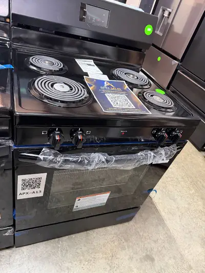 APX-A13 — Frigidaire FCRC3012BBB Electric Range, Black, front — Jefferson City