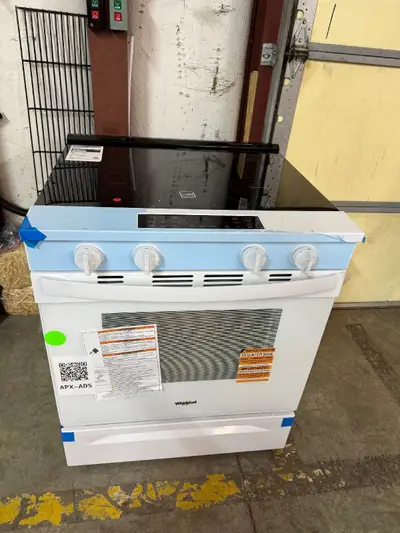 APX-AD5 — Whirlpool WSES4530TW0 Electric Range, White, front — Jefferson City