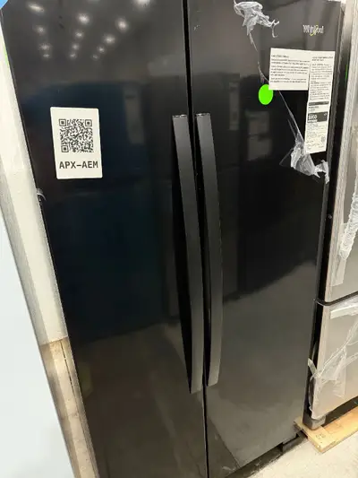 APX-AEM — Whirlpool WRS315SNHB09 Refrigerator, Black, front — Columbia